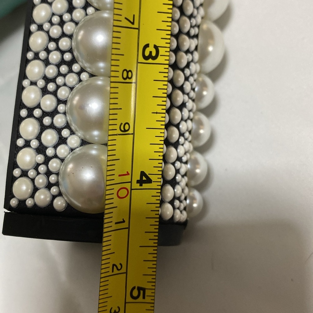 NEW Betsey Johnson Lulu Heeled Black and White Sandals, Size 11 - fit size 10 - Picture 13 of 13